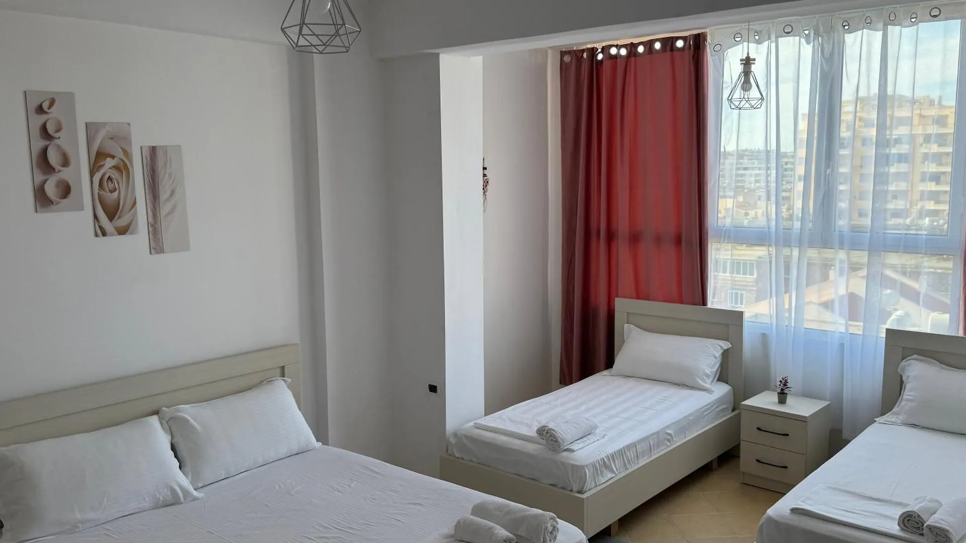 Laerti'S Apartament Vlore 0*,