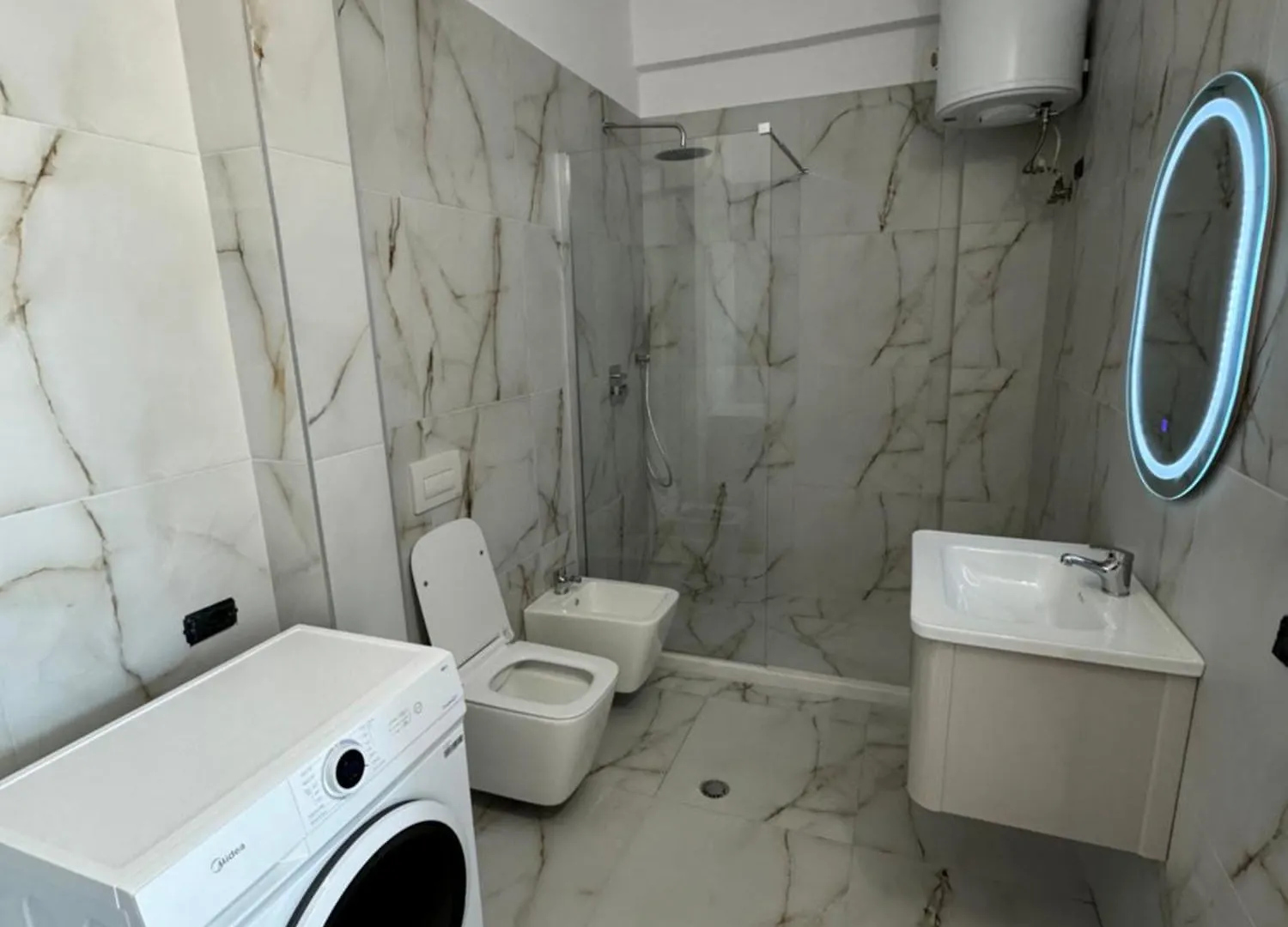 Laerti'S Apartament Vlore Apartment