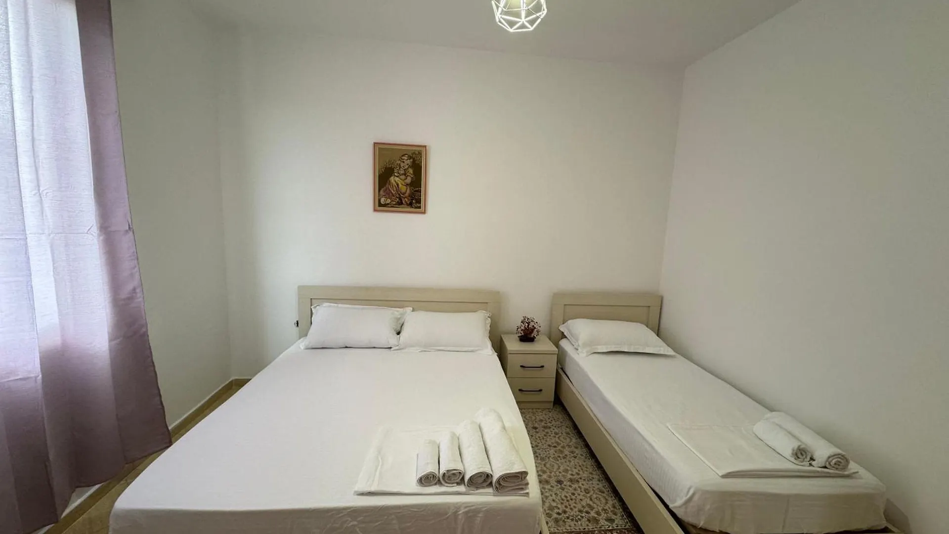 Laerti'S Apartament Vlore 0*,